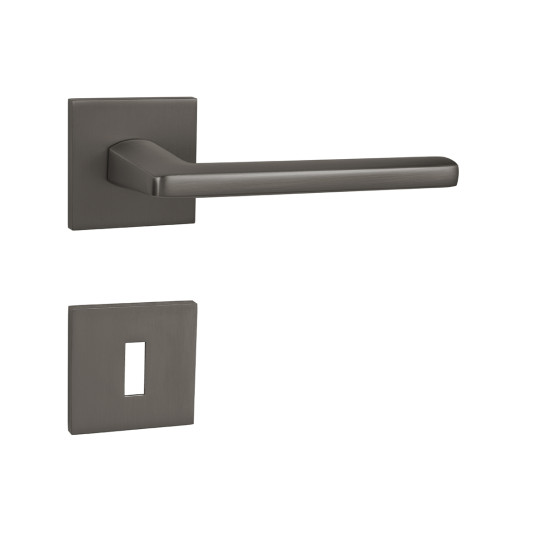 MPK - PRIMA - HR SQ6 | T - Titan