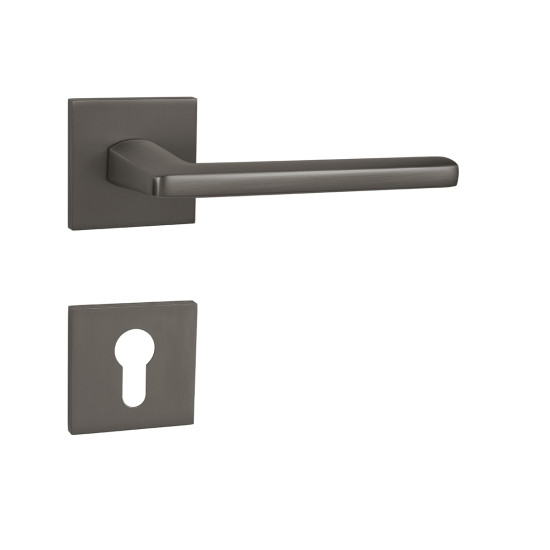 MPK - PRIMA - HR SQ6 | T - Titan