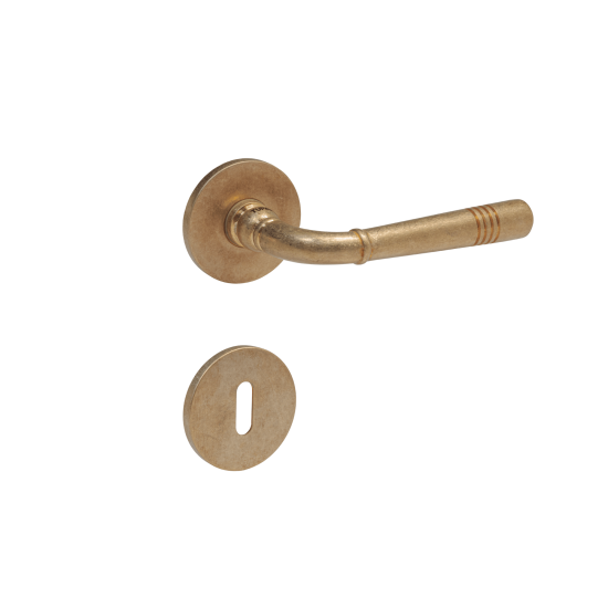 TI - DIADEM - R 4009 5S | NAT - Mosaz natural (185)
