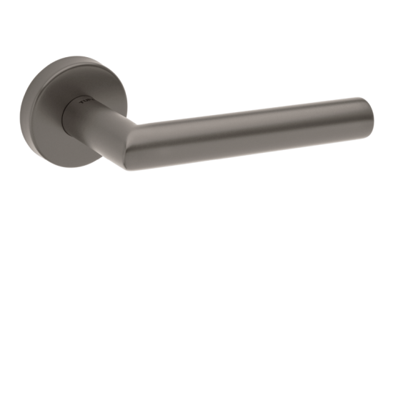TI - FAVORIT - R 2002 | T - Titan (141)