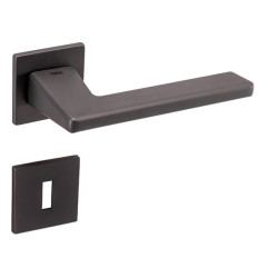 TI - JUNIOR - HR 4140Q 5S | T - Titan (141)